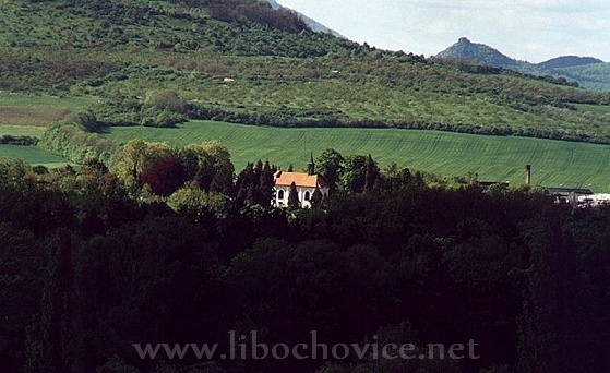 Kostel sv.Vavřince od Poplz - foto J.Růzha 2000